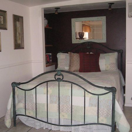 Mon Ami Bed And Breakfast Тусон Екстер'єр фото