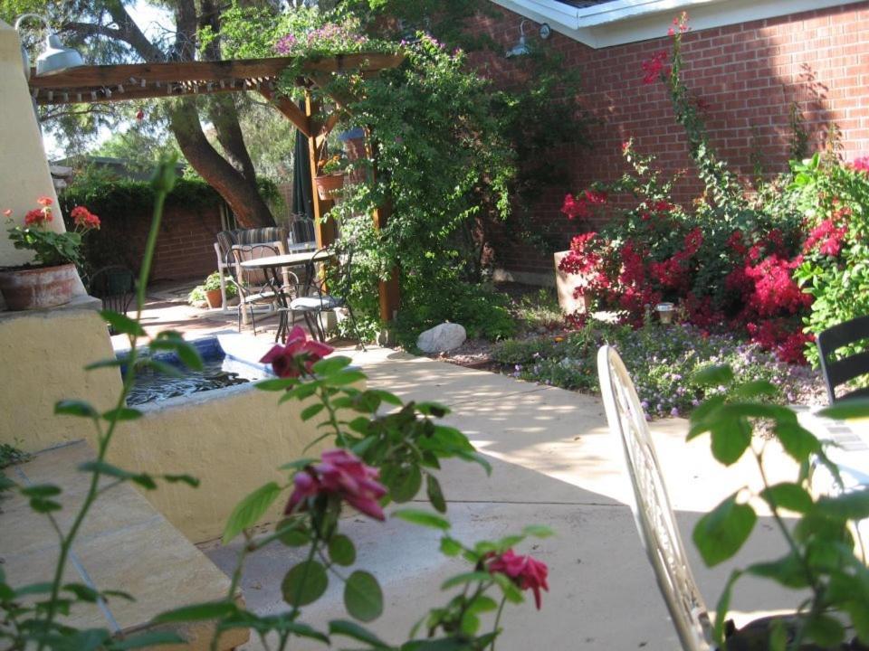 Mon Ami Bed And Breakfast Тусон Екстер'єр фото